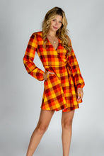 Load image into Gallery viewer, that 70s wrap dress