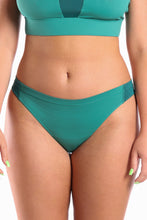 Load image into Gallery viewer, The Young Grasshopper | Green paradICE‚Ñ¢ Cooling Thong
