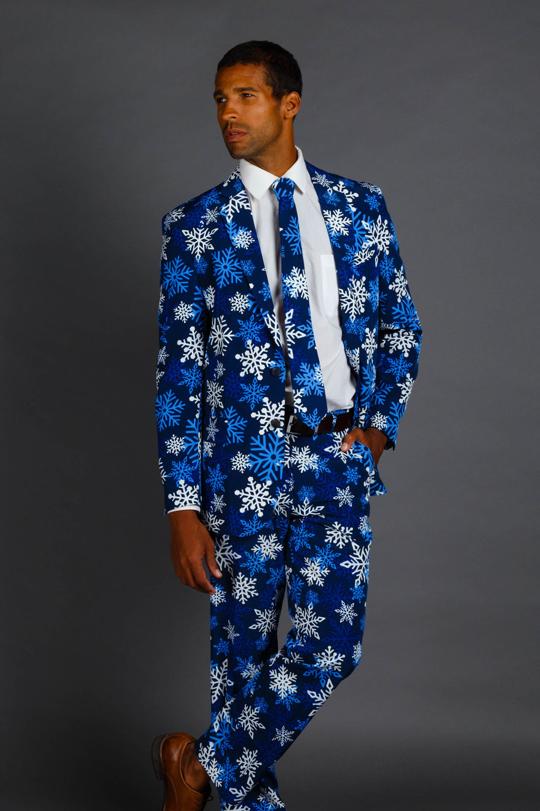 the young frosty christmas suit