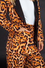 Load image into Gallery viewer, women blazer leopard print
