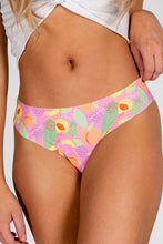 Load image into Gallery viewer, The Peach Fuzz seamless thong
