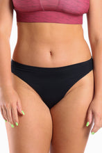 Load image into Gallery viewer, The Threat Level Midnight | Black Seamless Thong
