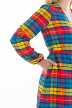 Load image into Gallery viewer, Checkered wrap dress
